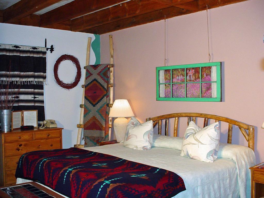 Inn On The Rio Taos Chambre photo
