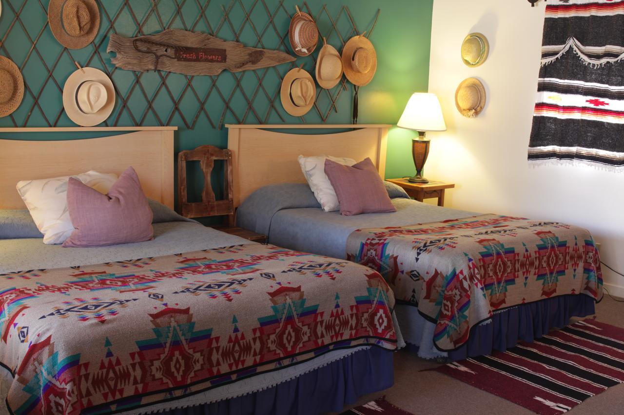 Inn On The Rio Taos Extérieur photo
