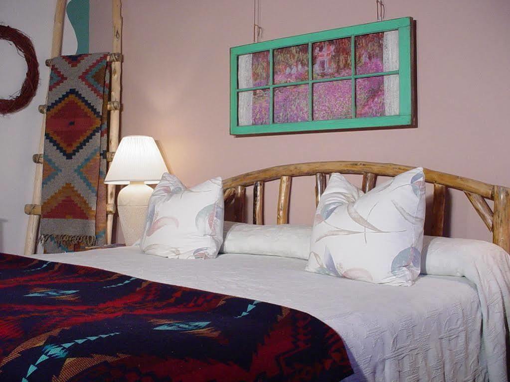 Inn On The Rio Taos Extérieur photo